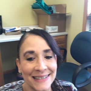 Meet your Posher, Yvette